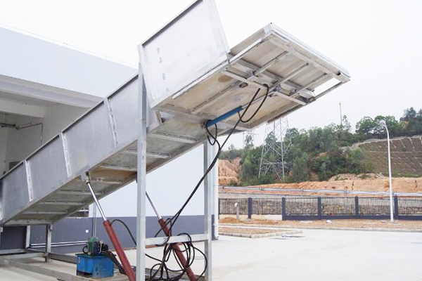 Pig unloading platform